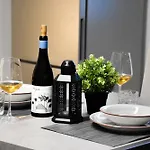 Moderno - 15 Minuti Dal Centro E Parcheggio Pubblico Gratuito