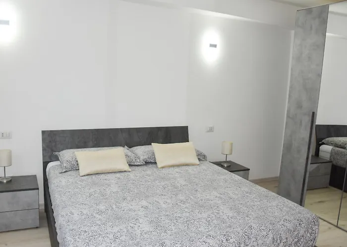 Moderno - 15 Minuti Dal Centro E Parcheggio Pubblico Gratuito 公寓 科莫