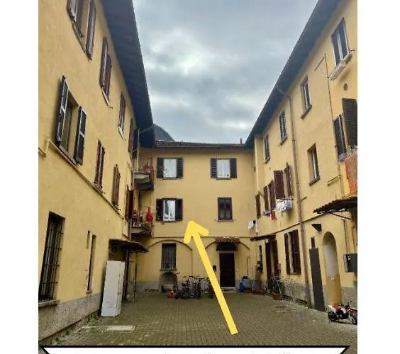 Moderno - 15 Minuti Dal Centro E Parcheggio Pubblico Gratuito * 科莫