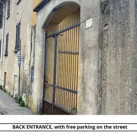 Moderno - 15 Minuti Dal Centro E Parcheggio Pubblico Gratuito Apartman